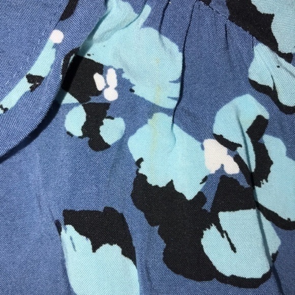 Liz Claiborne Blouse - Picture 3 of 8